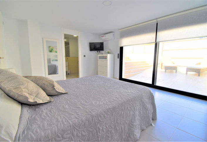 Image No.22-3 Bed Villa for sale