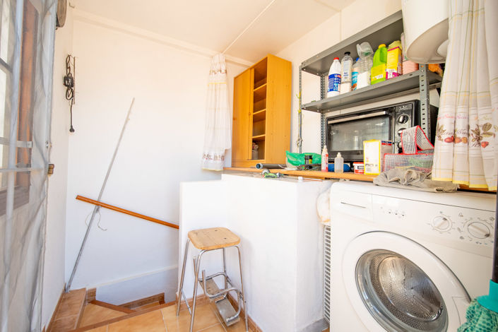 Image No.25-4 Bed Townhouse for sale