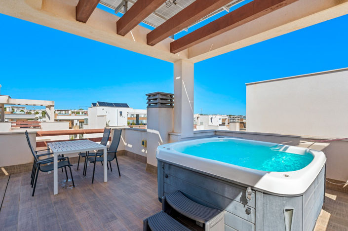 Image No.3-3 Bed Villa for sale