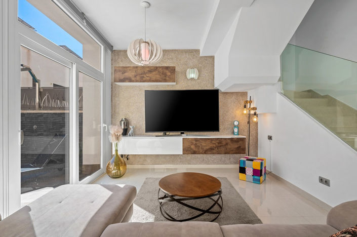 Image No.6-3 Bed Villa for sale