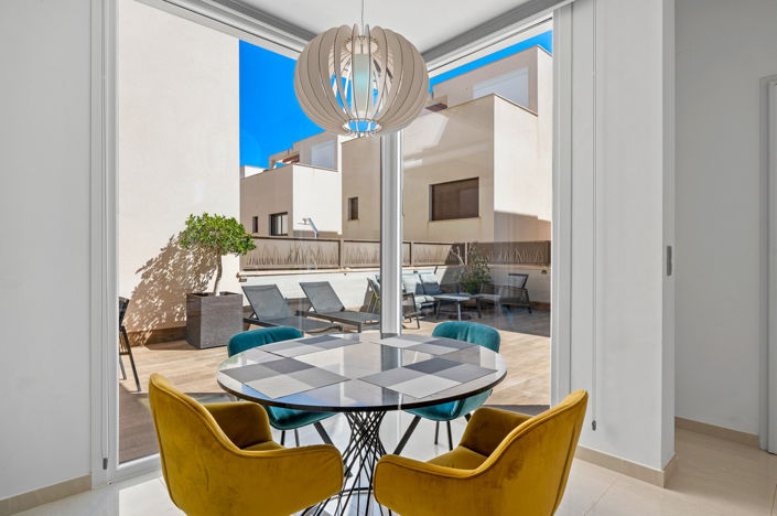 Image No.9-3 Bed Villa for sale