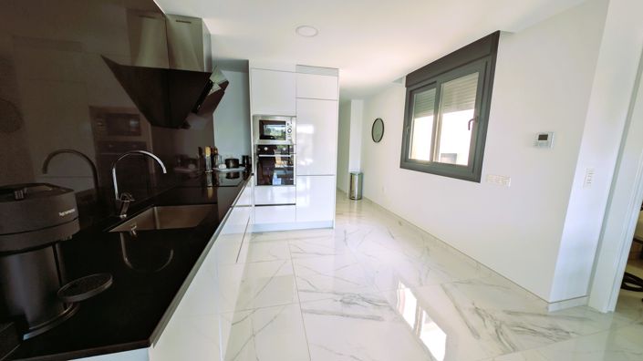 Image No.28-2 Bed Penthouse for sale