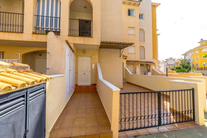 Image No.1-Appartement de 2 chambres à vendre à Cabo Roig