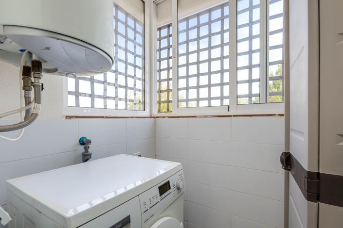 Image No.12-2 Bed Apartment for sale