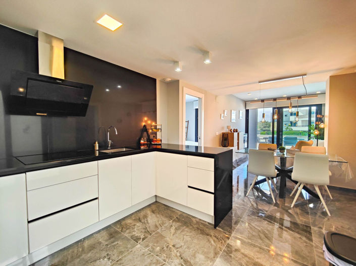 Image No.18-2 Bed Apartment for sale