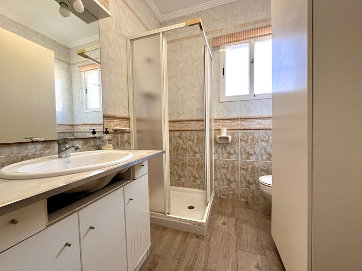 Image No.18-Villa de 4 chambres à vendre à Villamartin