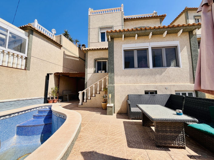 Image No.23-4 Bed Villa for sale