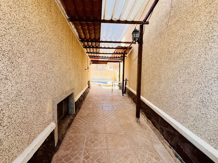 Image No.31-4 Bed Villa for sale