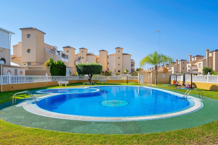 Image No.1-Penthouse de 2 chambres à vendre à Cabo Roig