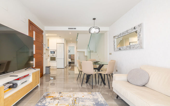 Image No.4-3 Bed Villa for sale