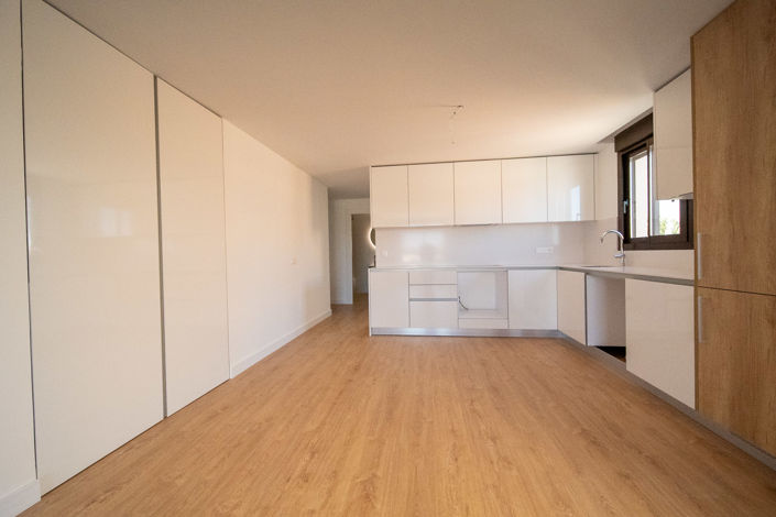 Image No.5-2 Bed Penthouse for sale