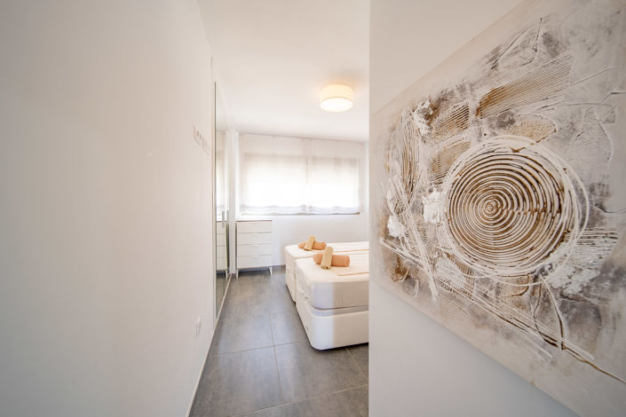 Image No.18-3 Bed Apartment for sale