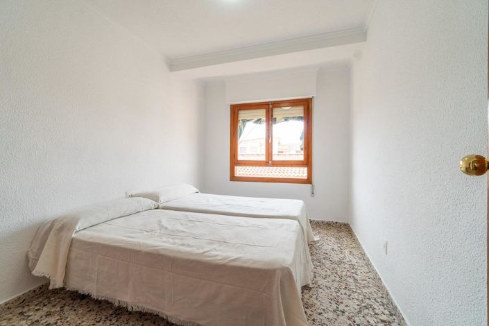 Image No.25-3 Bed Penthouse for sale