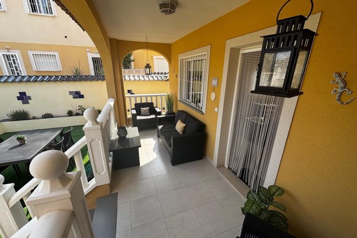 Image No.22-2 Bed Townhouse for sale