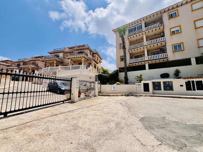 Image No.1-2 Bed Apartment for sale