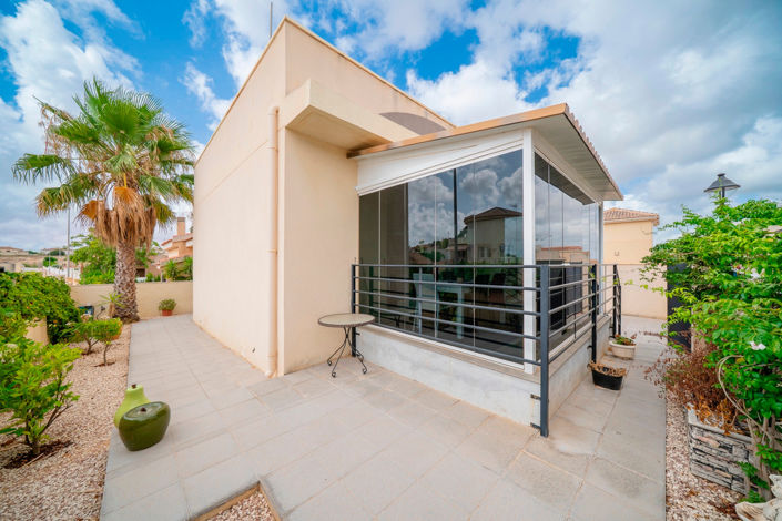 Image No.29-2 Bed Villa for sale