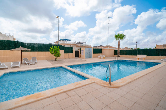 Image No.39-2 Bed Villa for sale