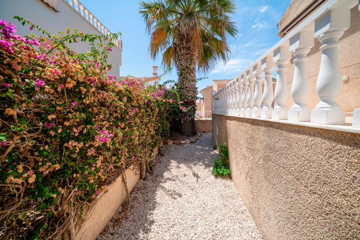 Image No.31-3 Bed Villa for sale