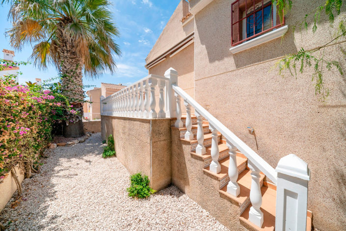 Image No.32-3 Bed Villa for sale