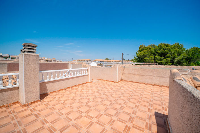 Image No.37-3 Bed Villa for sale