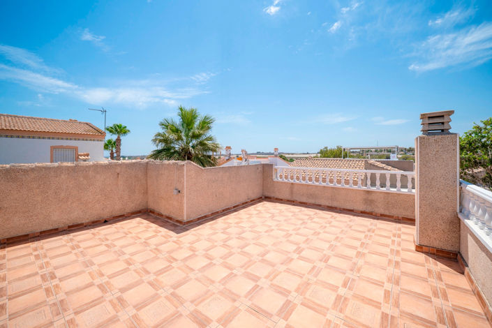 Image No.39-3 Bed Villa for sale