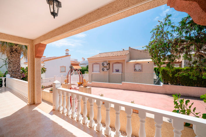 Image No.6-3 Bed Villa for sale