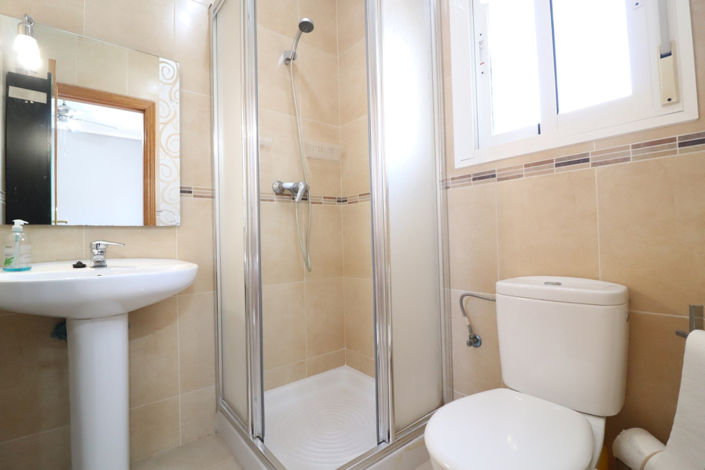 Image No.15-5 Bed Villa for sale