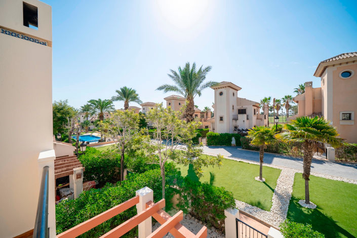 Image No.24-3 Bed Townhouse for sale