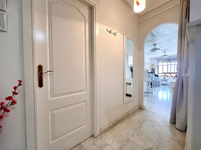 Image No.20-2 Bed Apartment for sale