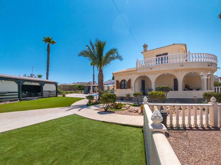 Image No.25-4 Bed Villa for sale