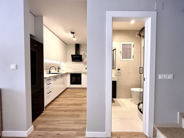 Image No.20-3 Bed Townhouse for sale