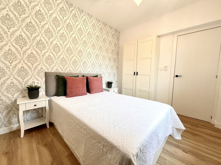 Image No.9-3 Bed Townhouse for sale