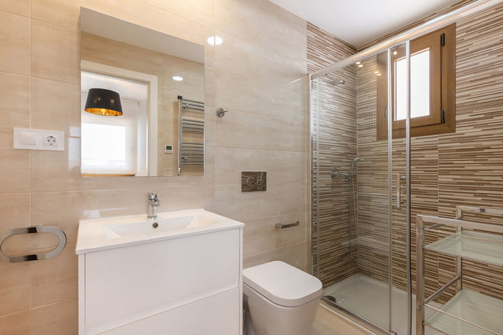 Image No.21-3 Bed Apartment for sale