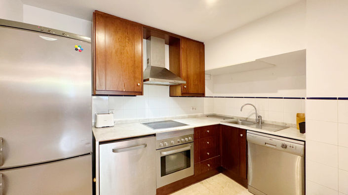 Image No.12-2 Bed Apartment for sale