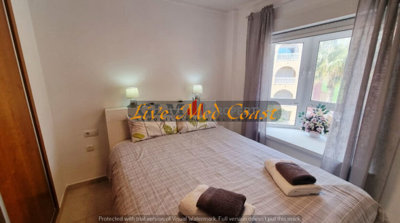 69091puertomarinaapartmentpoolview24