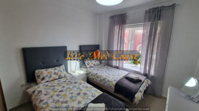 69091puertomarinaapartmentpoolview14