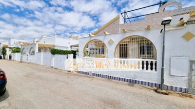 69093oasisbungalowwithpool30