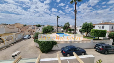 69093oasisbungalowwithpool4