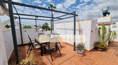 69093oasisbungalowwithpool2