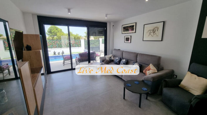 Image No.3-Villa de 3 chambres à vendre à Los Alcázares