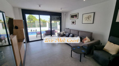 69094modernrodagolfvillaprivatepool34