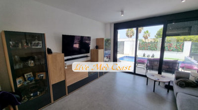 69094modernrodagolfvillaprivatepool39