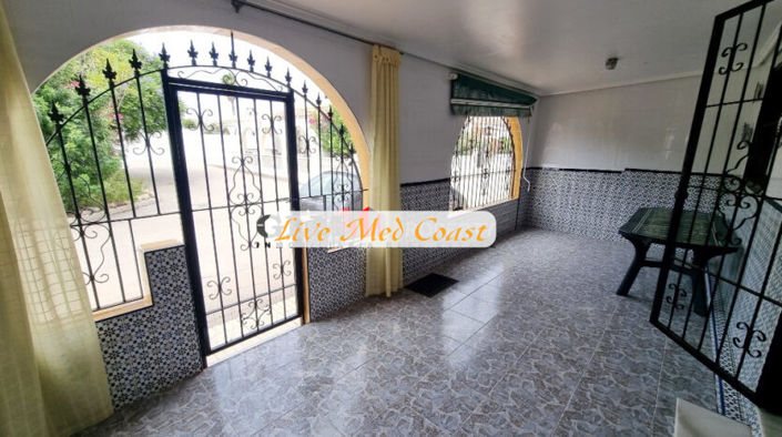 Image No.28-4 Bed Townhouse for sale