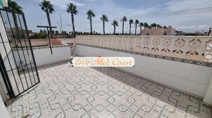 Image No.4-4 Bed Townhouse for sale