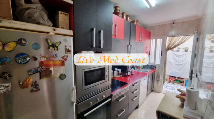 Image No.11-3 Bed Townhouse for sale