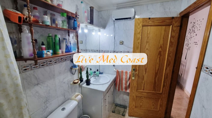 Image No.19-3 Bed Townhouse for sale