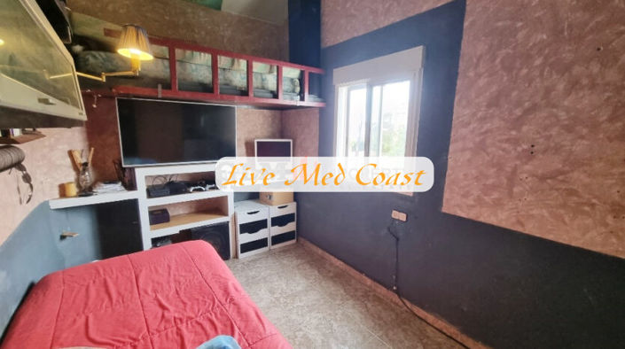 Image No.26-3 Bed Townhouse for sale