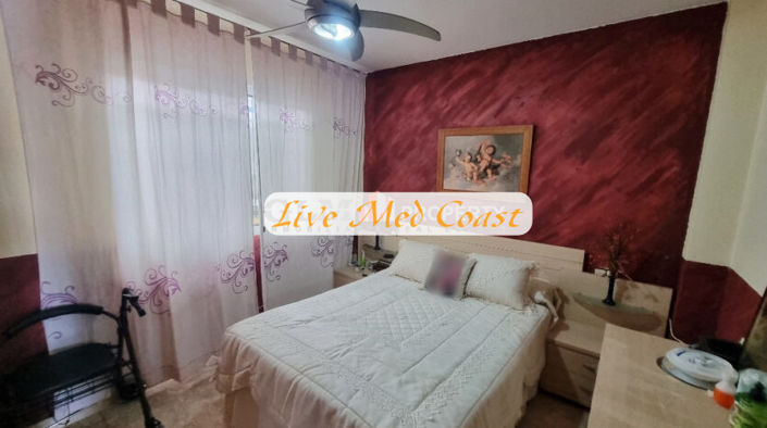 Image No.8-3 Bed Townhouse for sale