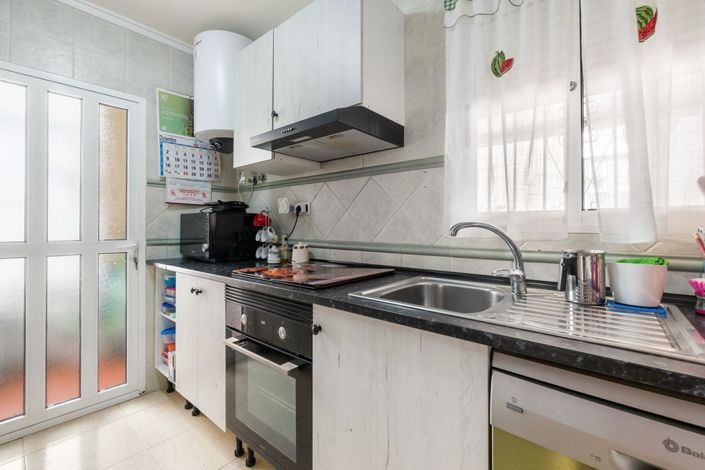 Image No.9-3 Bed Villa for sale