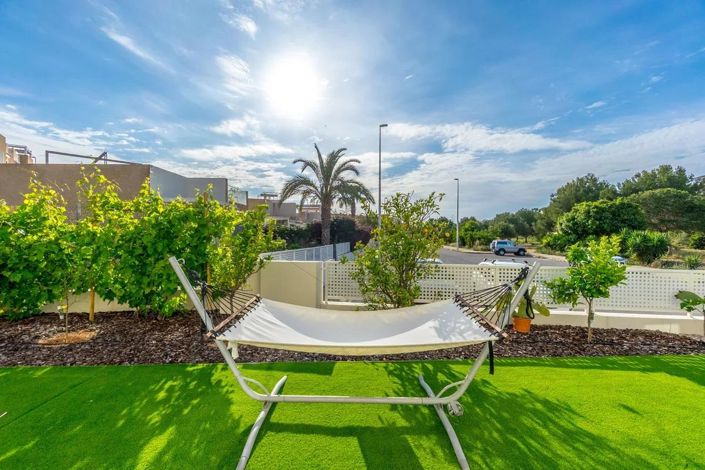 Image No.21-3 Bed Villa for sale